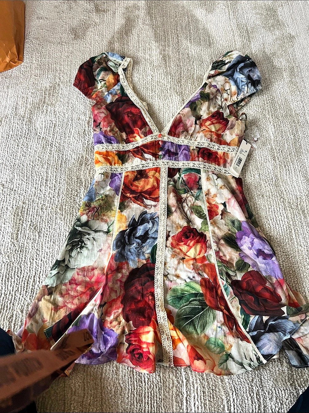 Alice and Olivia Dress Floral Multicolor & Red